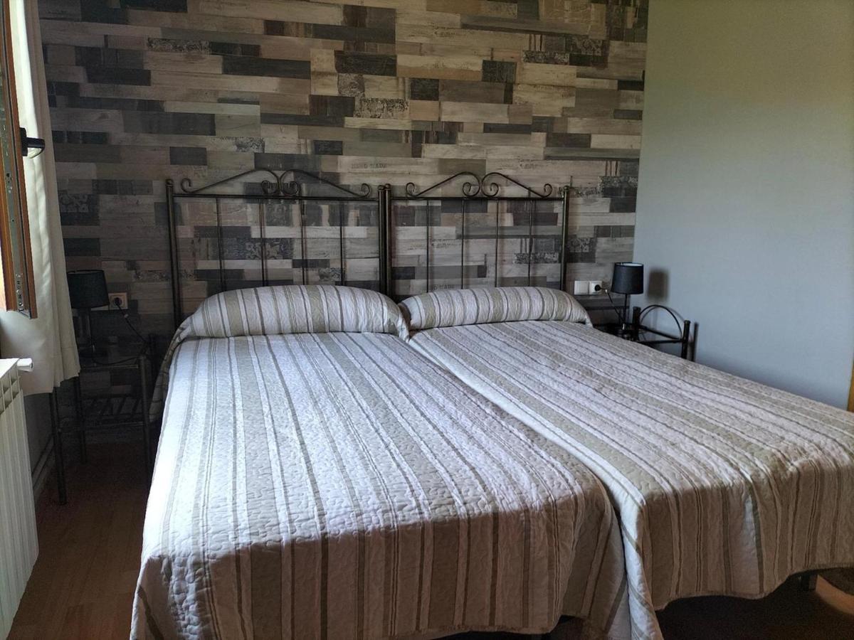 Apartamentos La Corona Llames de Parres Extérieur photo