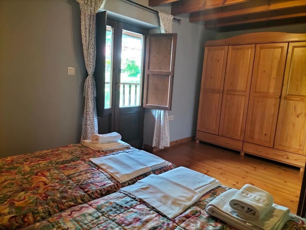 Apartamentos La Corona Llames de Parres Extérieur photo